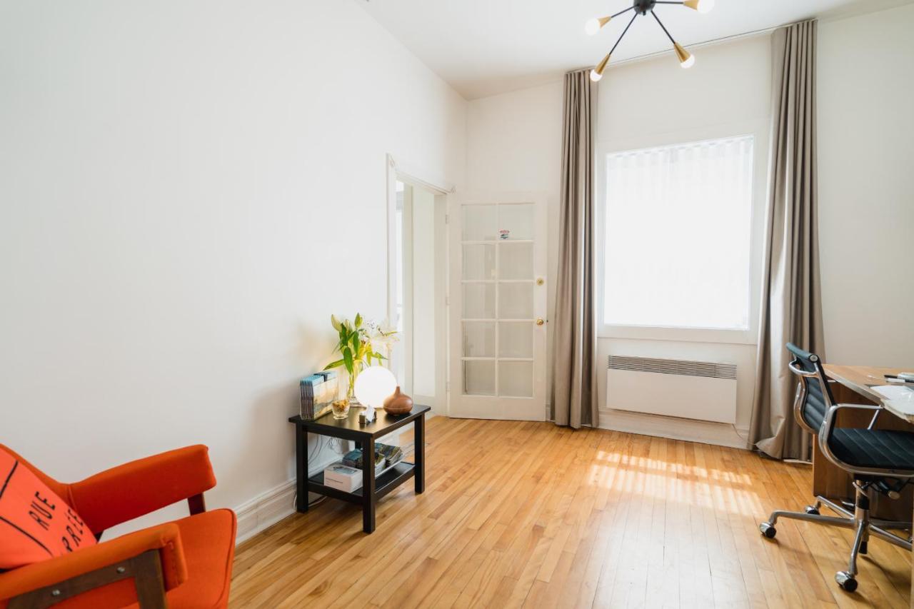 Du Village Bbv 3* Montréal